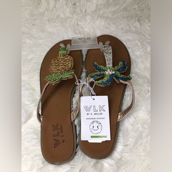 Beaded Palm Tree and Pineapple Sandals WLK size 7 - Picture 2 of 8